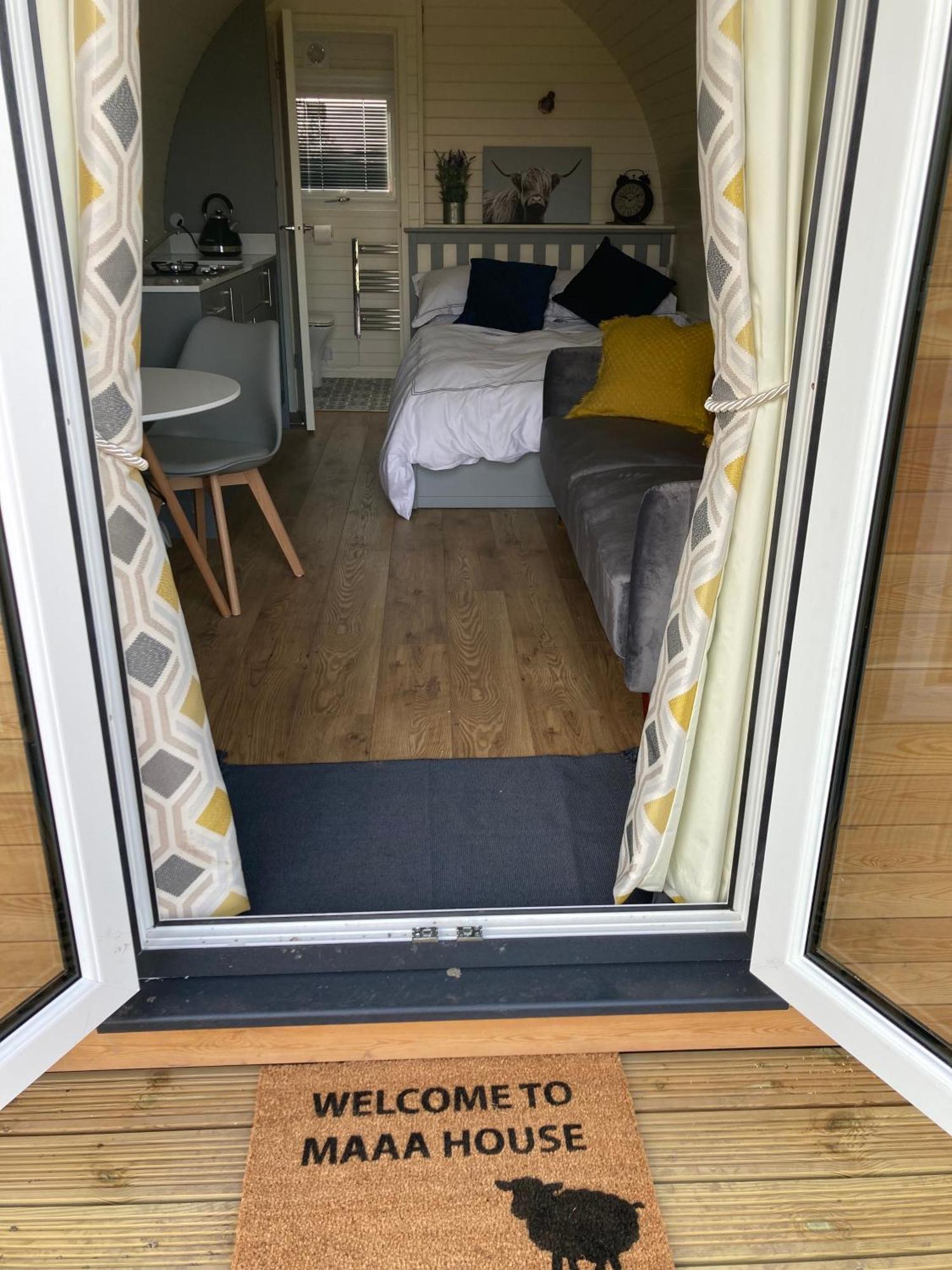 Abbey Farm Luxury Glamping Hotel Rhuddlan Eksteriør billede